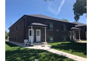 Beautiful Newer Main level unit in a central location, features 3 bedrooms and 2 bathrooms, spacious bedrooms, Upgraded kitchen with stainless steel appliances and Granite counter top, A must view ...