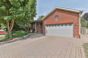 Welcome to this charming double garage detached home on a premium 50 foot lot, ideally located in one of Newmarkets most family friendly neighborhoods just minutes from parks, Costco, Walmart, ...