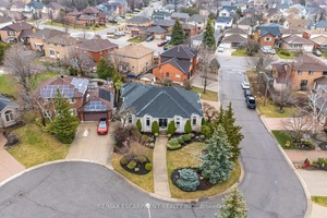 Welcome to 31 Ingrid Court, a rare and beautifully crafted bungalow nestled in the heart of Hamilton's sought after Templemead neighbourhood.