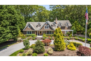 Discover unparalleled luxury and space in this magnificent 5, 500 sqft residence, perfectly situated on a double lot.