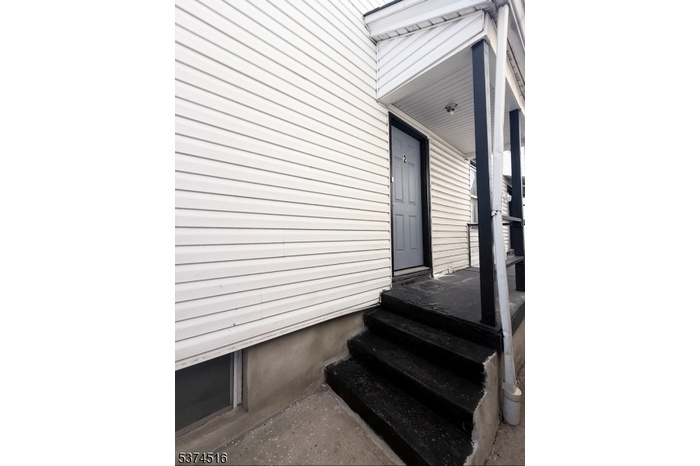 Second floor side entrance