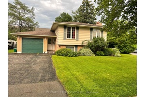 Excellent Opportunity to own a home in city of Welland with growing community, new developments, World famous recreational canal running through the city amp ; short distance to World famous ...