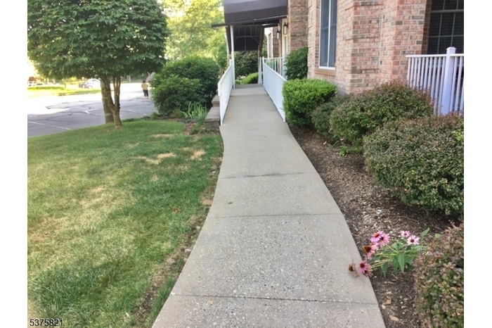 Walkway Into the Ardsley Bldg