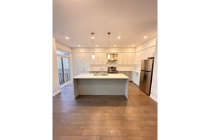 This beautiful rental home at 630 Cordelette Circle offers 3 spacious bedrooms and 2.