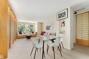 W70s amp ; CPW Peaceful and Bright 1 Bedroom Imagine Central Park is your playground, the vibrant convenient Upper West Side is your stomping ground, historic townhouses are your view, ...