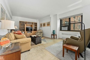 73rd amp ; WEA RSD Sunny, Quiet, Spacious 1 Bedroom NEW PRICE !
