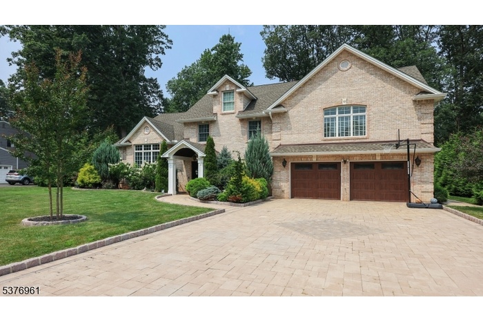 Oversized Paver Driveway