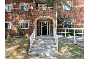 Spectacular 2 Bedroom Unit in one of Kingston's most affordable, well maintained buildings.