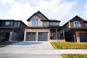 Experience modern elegance in this beautifully crafted 4 1 bedroom, 5 bathroom home by Mountain View Homes, offering 2, 670 sq.