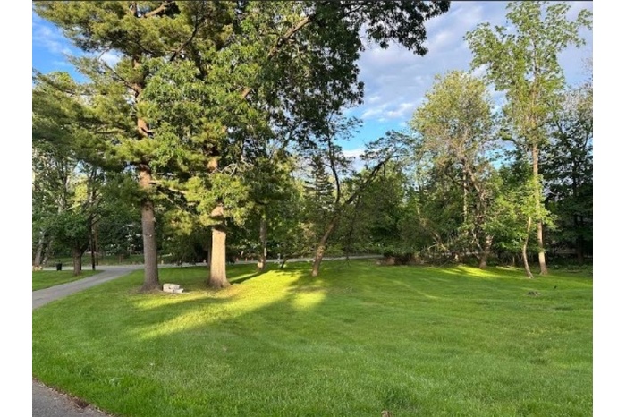 HALF ACRE BUILDING LOT