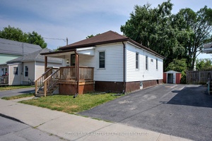 Welcome to 96 Russell Street a charming 2 bedroom, 1 bathroom home located in Kingstons sought after Inner Harbour neighbourhood.
