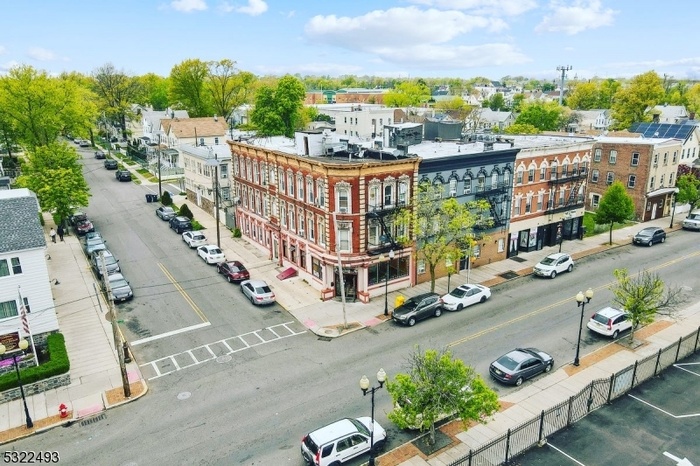 State St and William St