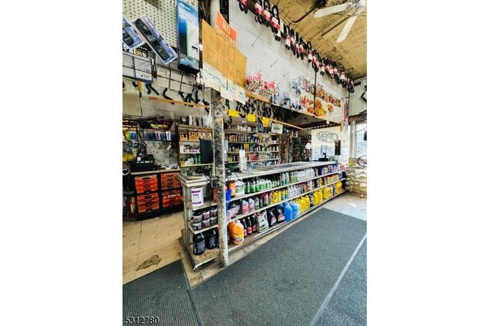 Store 1