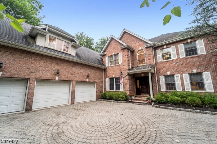 3- Car Garage
