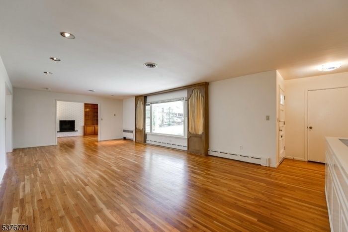 Large, Bright Living Room