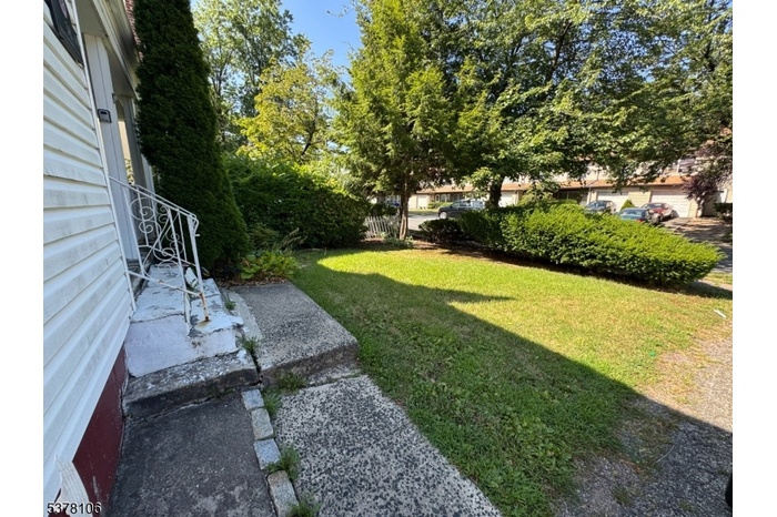 Front Yard