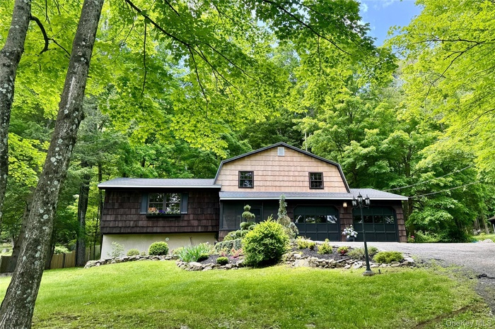 Welcome to 687 Sprout Brook Road!