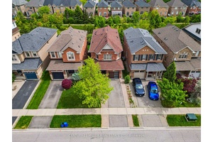 Beautifully upgraded family home, ideally located in Oakville's desirable Westmount community and backing onto a serene ravine.