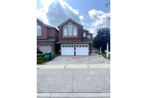 Rare 3 PARKING SPACES AVAILABLE with this Well Maintained and Spacious 2 Bedroom Basement Offered For Lease in the peaceful and family friendly neighbourhood of Meadowvale.