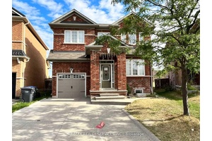 2 Bedroom Legal Basement In Lakeland Village.