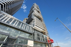 Welcome to EX1, the landmark luxury residence in Mississaugas vibrant Exchange District.