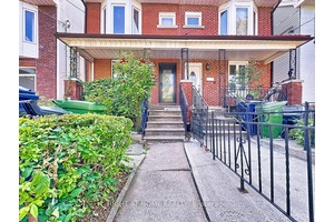 New Price ! Highly walkable and transit accessible, diverse community, Cafes, boutiques, art galleries along Queen West, Dundas West, unique urban and green space balance surroundings.