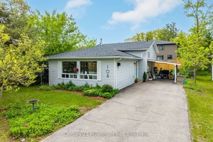 Welcome to your dream retreat, where beachside living meets cozy family comfort !