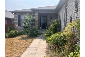 Welcome to this modern, spacious and Bright 1 bedroom Basement Apartment Available for Lease in Central Alcona.