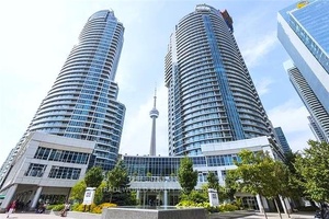 Waterclub Luxury Harbour Front Condo With Fabulous Lakeview Lease Includes One Parking and One Locker