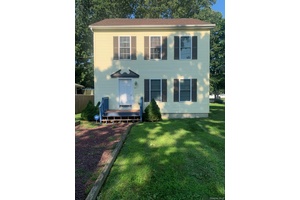 Excellent condition colonial built in 2013.