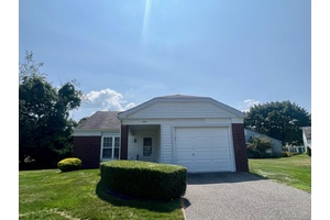 very well maintained Walden lowest priced 2br 2bth in Leisure Knoll !