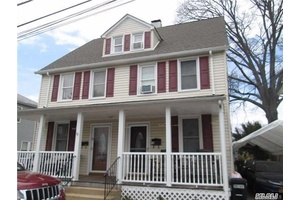 A Just Right 2 Family home in Greenvale !
