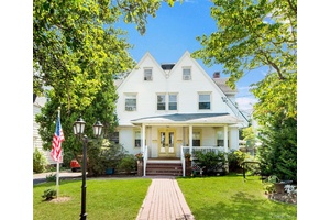 Exquisite Multi Family Home in Prime Harrison Location.