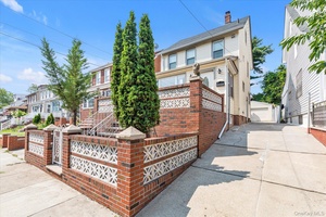Lovely and Sunny Detached Legal 2 Family on a Great Block in the Heart of Bayside.