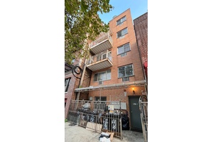 Basement Full Finished. 1st Floor 1A Studio With Half Basement Space 1.
