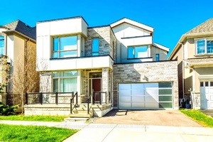 Contemporary Living in a Family Oriented Sanctuary !