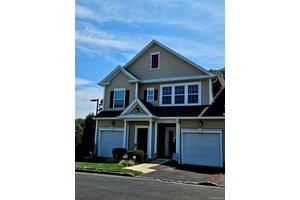 Stunning 2 Bedroom Condo in Wildwood Estates Discover this beautiful and quiet end unit featuring 2 spacious bedrooms and 2 full baths.