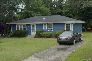 CHARMING 3 BEDROOM RANCH BUILT IN 1988 BOASTS MASTER BEDROOM WITH FULL BATHROOM, 2 ADDITIONAL BEDROOMS NEW ROOF, NEW SIDING, HUGE LOT, LOW TAXES, AND FULL FINISHED BASEMENT WITH FULL ...