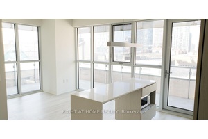 Prime Waterfront Community Living At Lighthouse Condos.