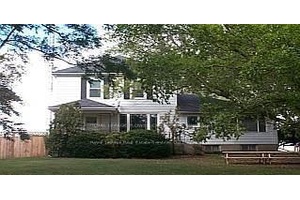 Rural Residential Farmhouse for sale, With lot of Lands and buildings, Successful North Oakville A, 6.