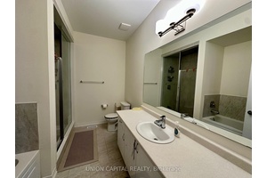 Modern 2 Bedroom Bungalow End Townhouse for Lease in Serenity Bay !
