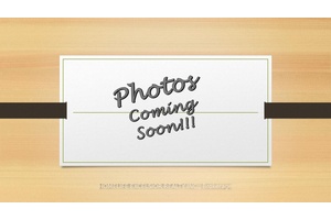 Charming and Well Maintained Detached Backsplit in a Prime Location !