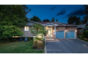 Nestled in the prestigious Glabar Park neighbourhood, this exquisite Hi Ranch style home offers unparalleled elegance and sophistication.
