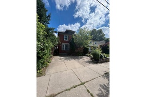 Now available for lease 669 Lorne Avenue, Unit MAIN a stylish and thoughtfully finished 2 bedroom, 1 bathroom main and upper level unit in a character filled detached home, located ...