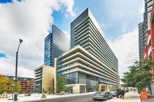 Beautiful 2 Bedroom With 2 Full Bathrooms Including One Parking.