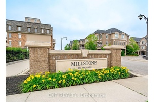Open Concept Residential Condo In The Family Oriented Area of Oakville !