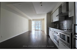 Well Kept amp ; Spacious 1Br Unit With Den In The Heart Of The Waterfront District, Available At Fly Condos !