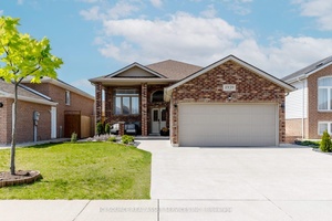 For Sale Beautiful Home in a Quiet and Perfectly Located Neighborhood Windsor, ON Looking for a cozy home in a peaceful, safe area with wide streets and friendly neighbors ?