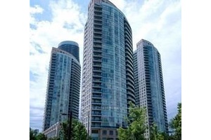 Stunning open concept 1 bedroom unit plus a separate den with sliding door, can be uses as a SECOND BEDROOM.
