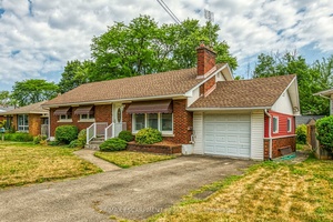 Solid 3 bed, 2 bath bungalow in tree lined Glendale neighbourhood.